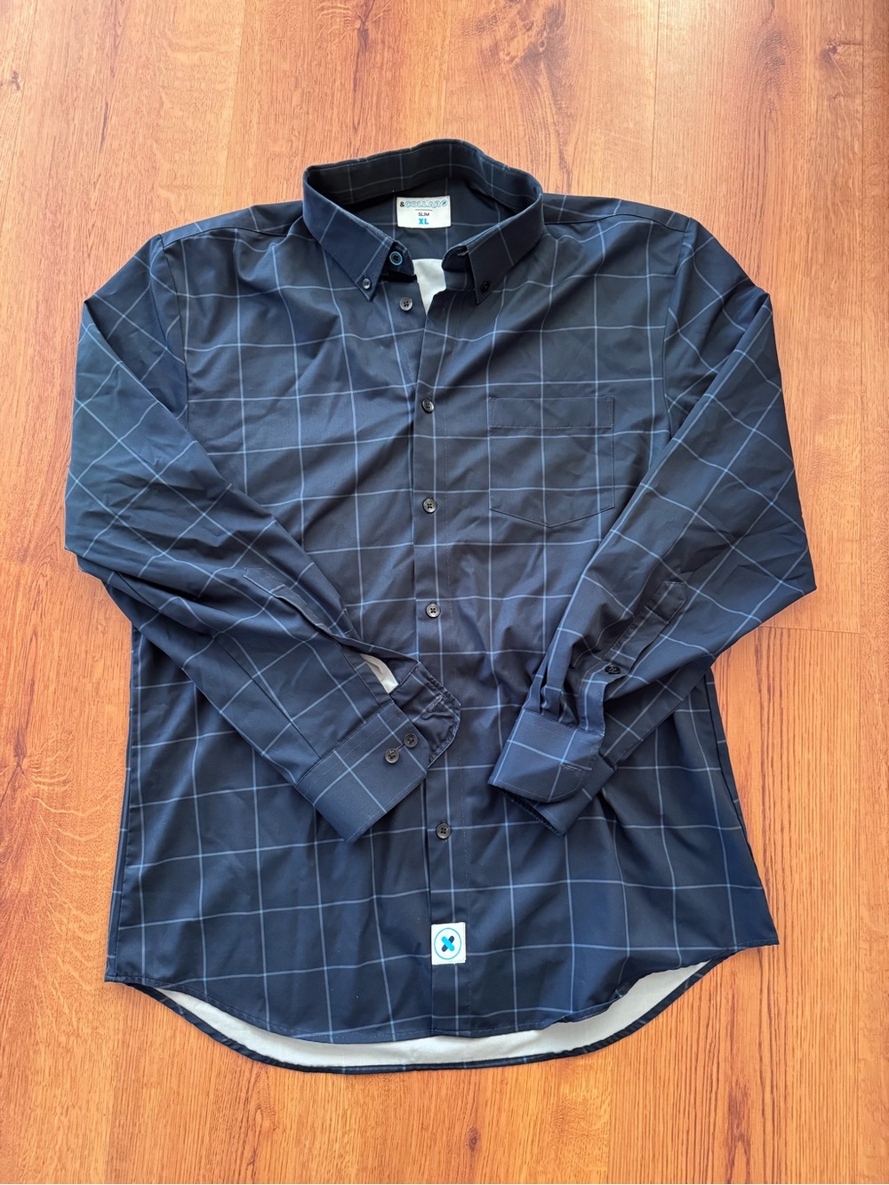 &Collar Men’s performance dress shirt